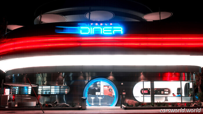 La nueva cafetería de Tesla enfurece a los locales al atraer la atención equivocada | Carscoops